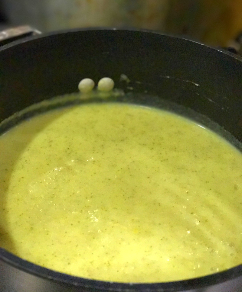 Broccoli Potato Soup | Flamingo Musings