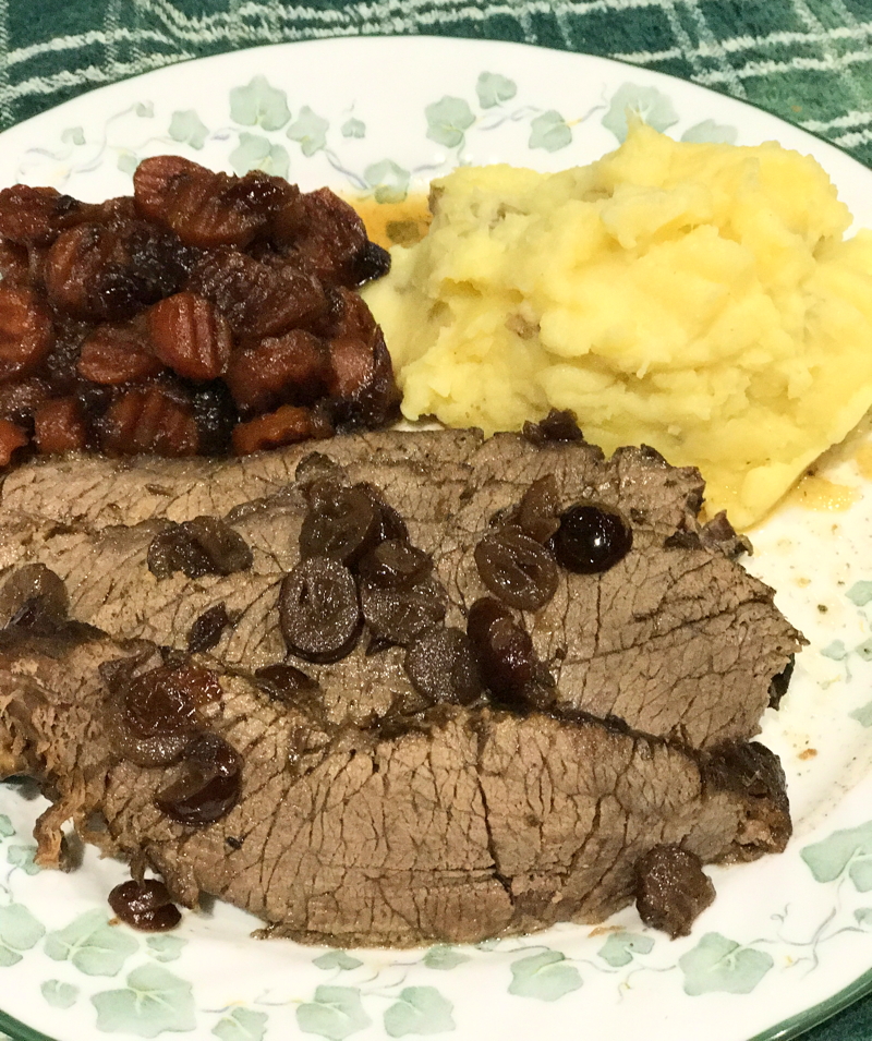 Instant Pot Brisket | FlamingoMusings.com